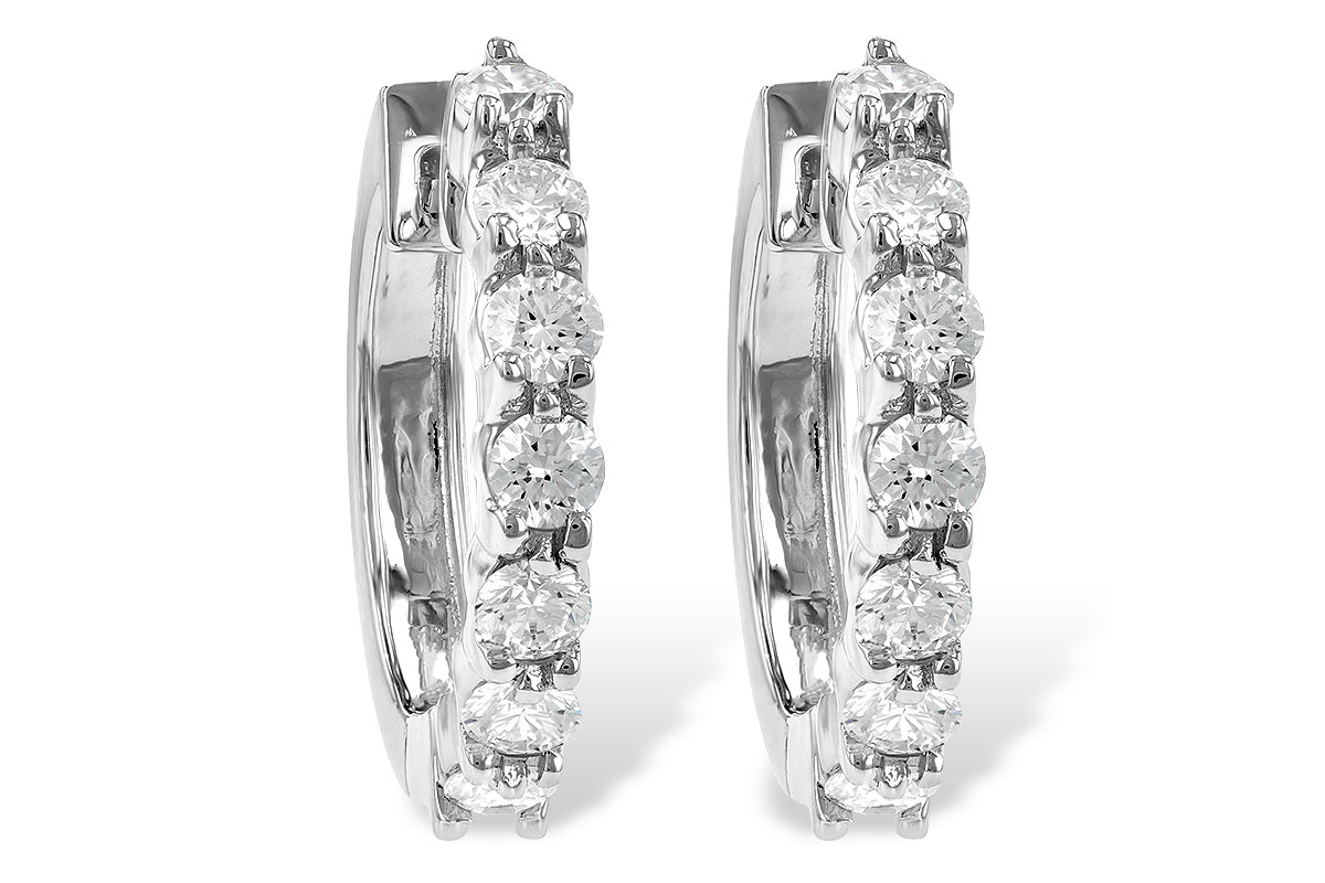 B047-12011: EARRINGS 1.50 TW