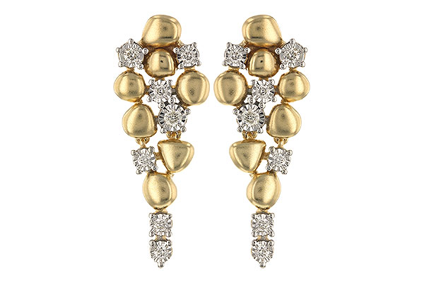 C320-72957: EARRINGS .20 TW