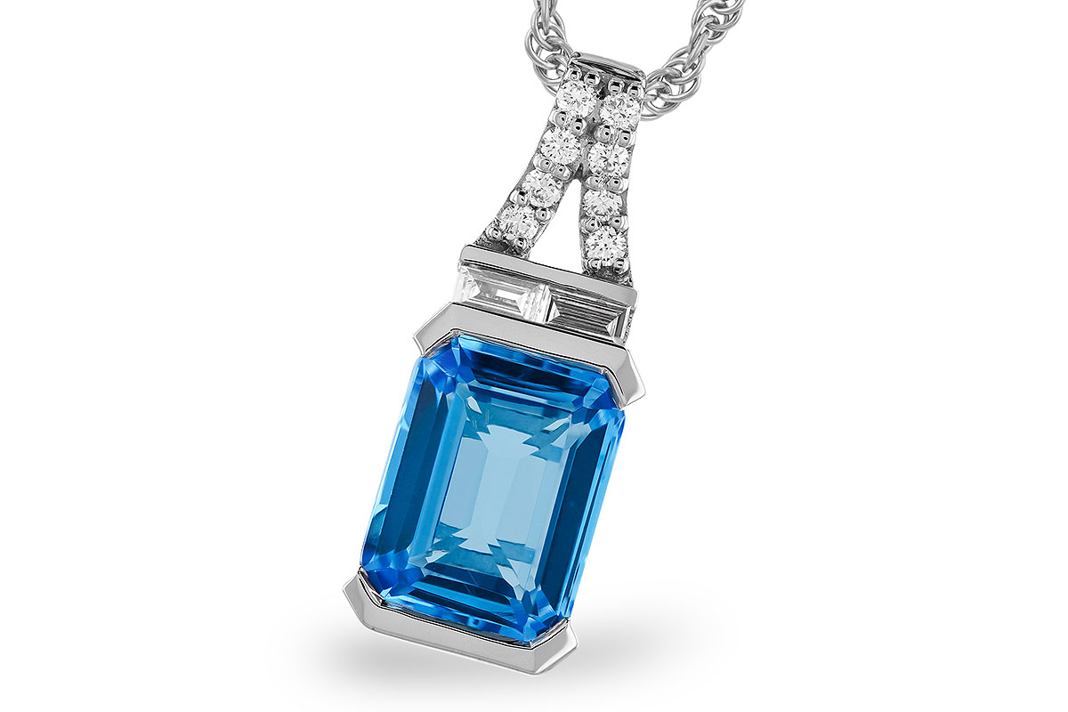 E319-88393: NECK 2.64 LONDON BLUE TOPAZ 2.80 TGW (9x7MM BT)