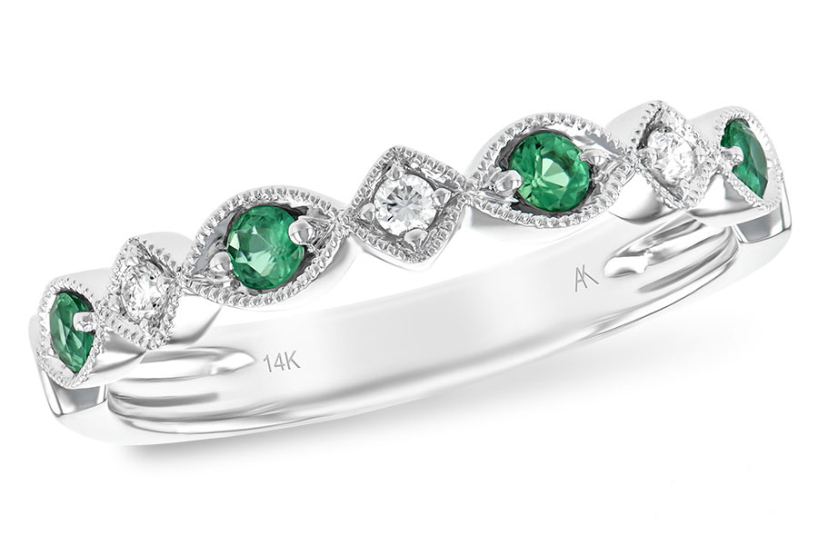 G230-80265: LDS WED RG .15 EMERALD .21 TGW